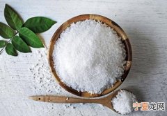 食盐在生活中的用途 食盐在生活中的用途和作用