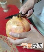 如何正确地剥石榴 推荐四种方法轻松剥石榴