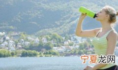 冬天如何正确喝水 冬天正确喝水的方法