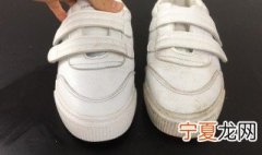 如何正确清洗白色帆布鞋 清洗白色帆布鞋的技巧