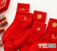 本命年穿什么红色都可以吗，本命年可以有哪些红色的穿着