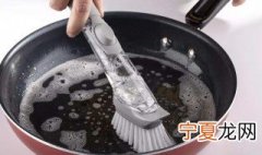 消毒泡腾片可以加苏打粉和洗洁精一起去油垢吗? 这些你都知道吗