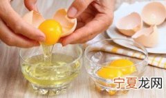煎鸡蛋时蛋黄要煎熟还是不用煎熟 煎鸡蛋怎么煎才能完整