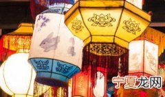东风吹落花千树更吹落星如雨是什么花 东风吹落花千树更吹落星如雨是啥花