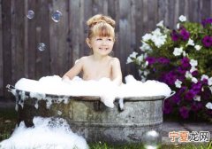 夏季洗澡注意事项有哪些 冬季洗澡注意事项