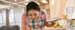 炖老鸭汤放什么最有营养 炖老鸭汤和什么搭配最有营养