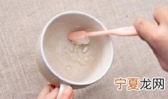 地板上茶渍清洁小妙招 这5个方法轻松擦掉