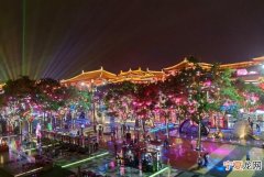 大唐不夜城在哪，西安钟楼和大唐不夜城在一站