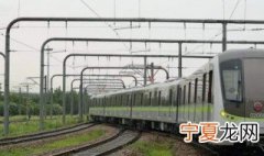 上海2号线首末车时间 上海2号时间段介绍