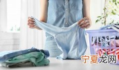 衣服沾上印油怎么清洗 衣服沾了印油怎么洗掉