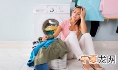 手洗衣服的步骤程序 日常手洗衣服的简单步骤