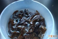 干木耳的快速泡发方法，木耳怎么才能快速泡开