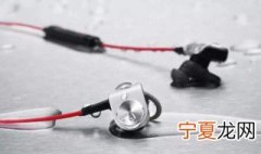 耳机进水怎么办 耳机进水具体处理方法