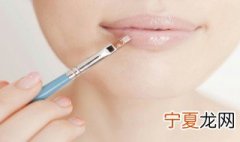 唇釉怎么用 唇釉的用法