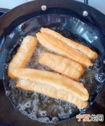家庭自制油条的做法大全，家庭自制油条简单做法和配方