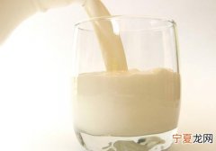 牛奶用温水还是开水泡 牛奶是用开水泡还是用温水泡