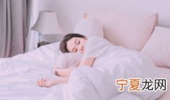 中年女人梦见长白头发 中年女人梦见长白头发周公解梦