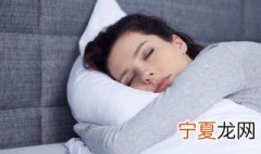 梦见一群鸡 梦见一群鸡崽子什么意思