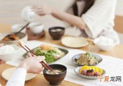 不吃早餐的危害有哪些 小学生不吃早餐的危害有哪些