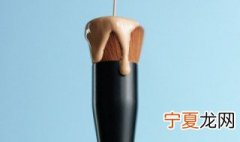 如何挑选适合的粉底液 怎么样选适合自己的粉底液