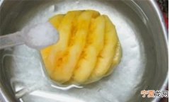 菠萝啥时候用盐水泡，菠萝为什么要用盐水泡一下