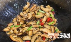 炒鲜香菇用不用焯水 炒鲜香菇用焯水吗