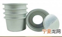 圆形活底蛋糕模具怎么用 圆形活底蛋糕模具怎么清洗