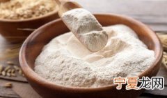 中筋面粉和高筋面粉有什么区别 中筋面粉和高筋面粉有什么区别图片