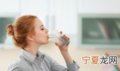 练完瑜伽后多久可以喝水 练瑜伽过后多久可以喝水