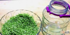 如何腌制韭菜花，腌韭菜花放多少盐呢？