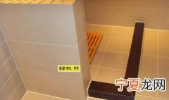 烤瓷砖怎么清洗干净 烤瓷砖如何清洗干净
