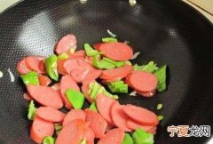 香肠的做法，肉香肠的家常做法？