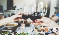 自酿葡萄酒为什么过滤完还有气 自酿葡萄酒为什么过滤完还有气泡