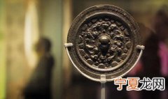 古代的铜镜需要什么才能保持光亮 古代的铜镜需要怎样才能保持光亮