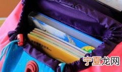 书包可以放洗衣机洗吗 书包能不能放在洗衣机