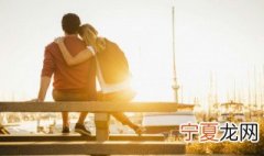 爱情说说大全一段话 爱情说说大全一段话伤感