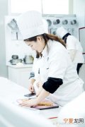 云浮烘焙学院在哪里啊 云浮美食店