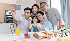 善待父母的句子发朋友圈说说 善待父母的句子发朋友圈