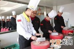烘焙师傅去哪里深造好 烘焙去哪里学好呢
