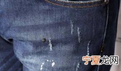 黑裤子弄到油渍怎么洗? 清洗的方法是什么