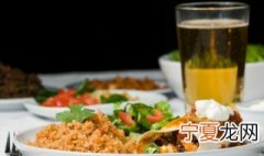 喝完一瓶啤酒多久查不出酒驾 一瓶喝啤酒多久后查不出来酒驾