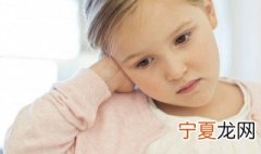 耳朵里进水了怎么办 耳朵进水了出不来应该怎么办