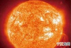 人先看到太阳的哪层，正常情况下肉眼看到太阳的哪一层