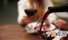 怎么品红酒 四步品鉴流程