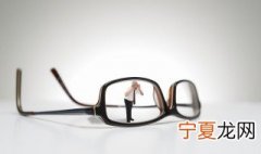 配眼镜最佳方法 怎么正确配眼镜