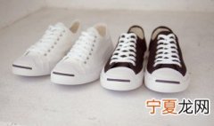 白色运动鞋发黄怎么办 如何处理白色运动鞋泛黄
