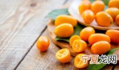 金桔要不要剥皮吃 金桔要剥皮吃吗