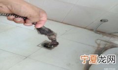 下水道拐弯处咋疏通 进来看看、