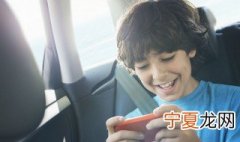 昵称霸气帅气的名字男生 高冷的四字网名男