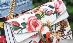 浅色皮包脏了怎样清洗 这个清洗的妙招真的很实用